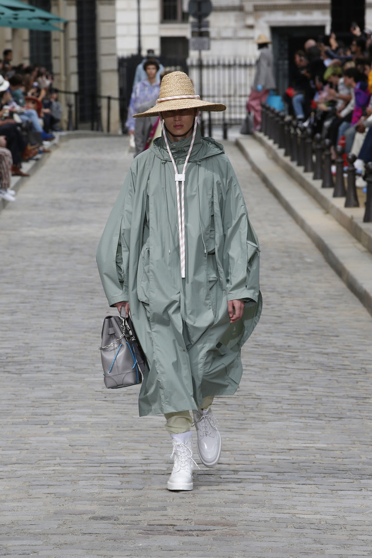 Louis Vuitton Men's Spring/Summer 2020 Runway Bag Collection - Spotted  Fashion