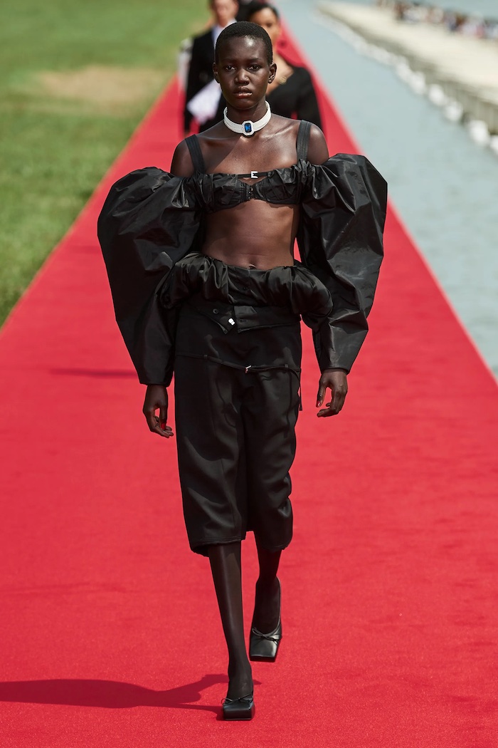 Jacquemus - Le Chouchou: The Royalty and Seduction of the Spring/Summer  2024 Collection