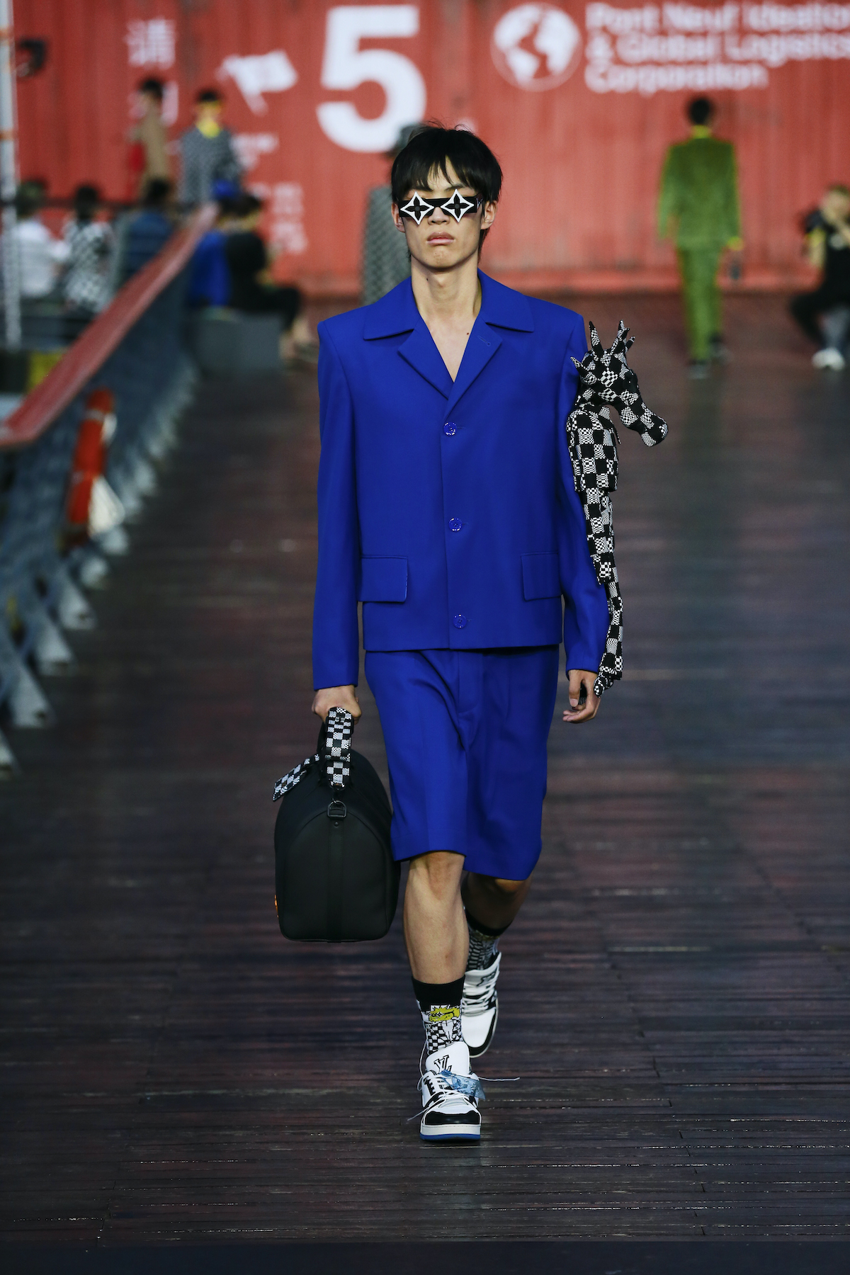 Louis Vuitton Menswear show SS21 - The Glass Magazine
