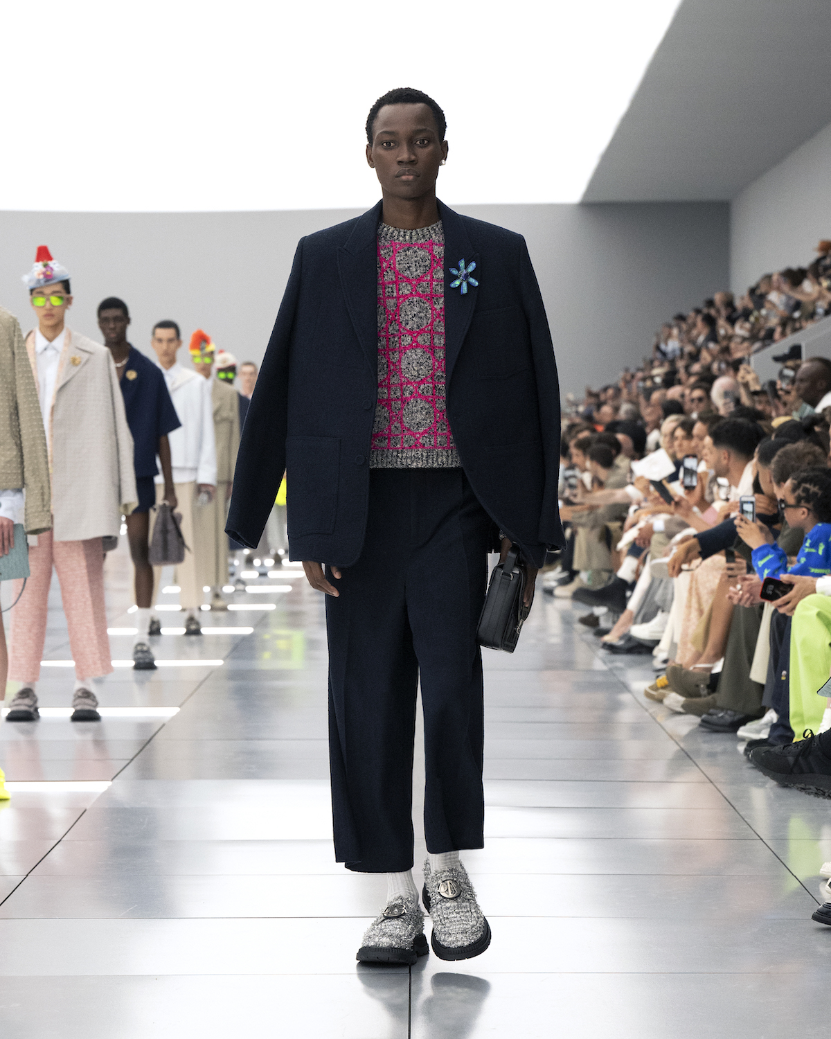 Dior's Kim Jones celebrates 5 years as designer in gender-fluid Paris men's  show