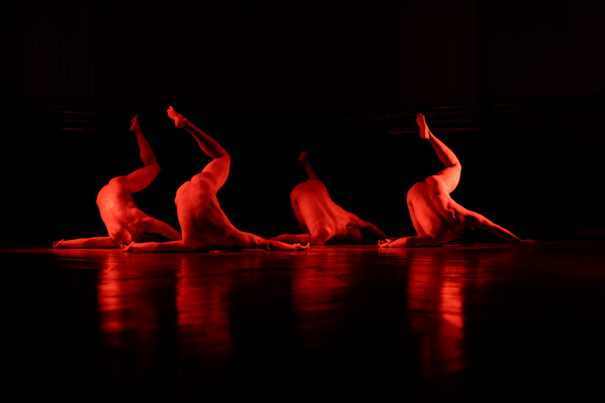 [Diego Vega Solorza dance performance “Dorje” at Ex Teresa Arte Actual, photo credit: Brenda Jauregui]