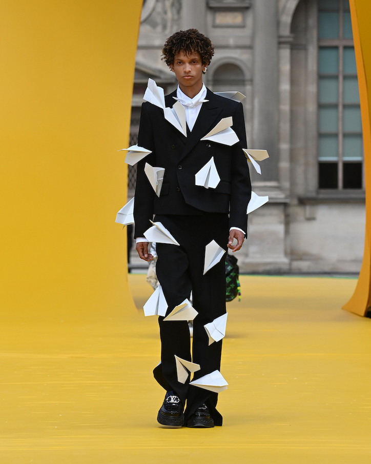 Louis Vuitton SS23 Followed Virgil Abloh's Yellow Brick Road of