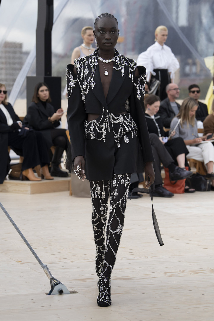 Black women's 2024 alexander mcqueen