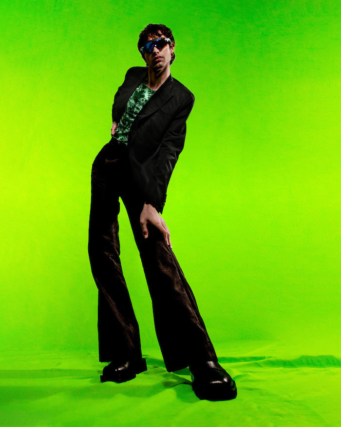 AVELLANO TOP, SHOES •LANVIN JACKET •EGON LAB PANTS • OAKLEY SUNGLASSES