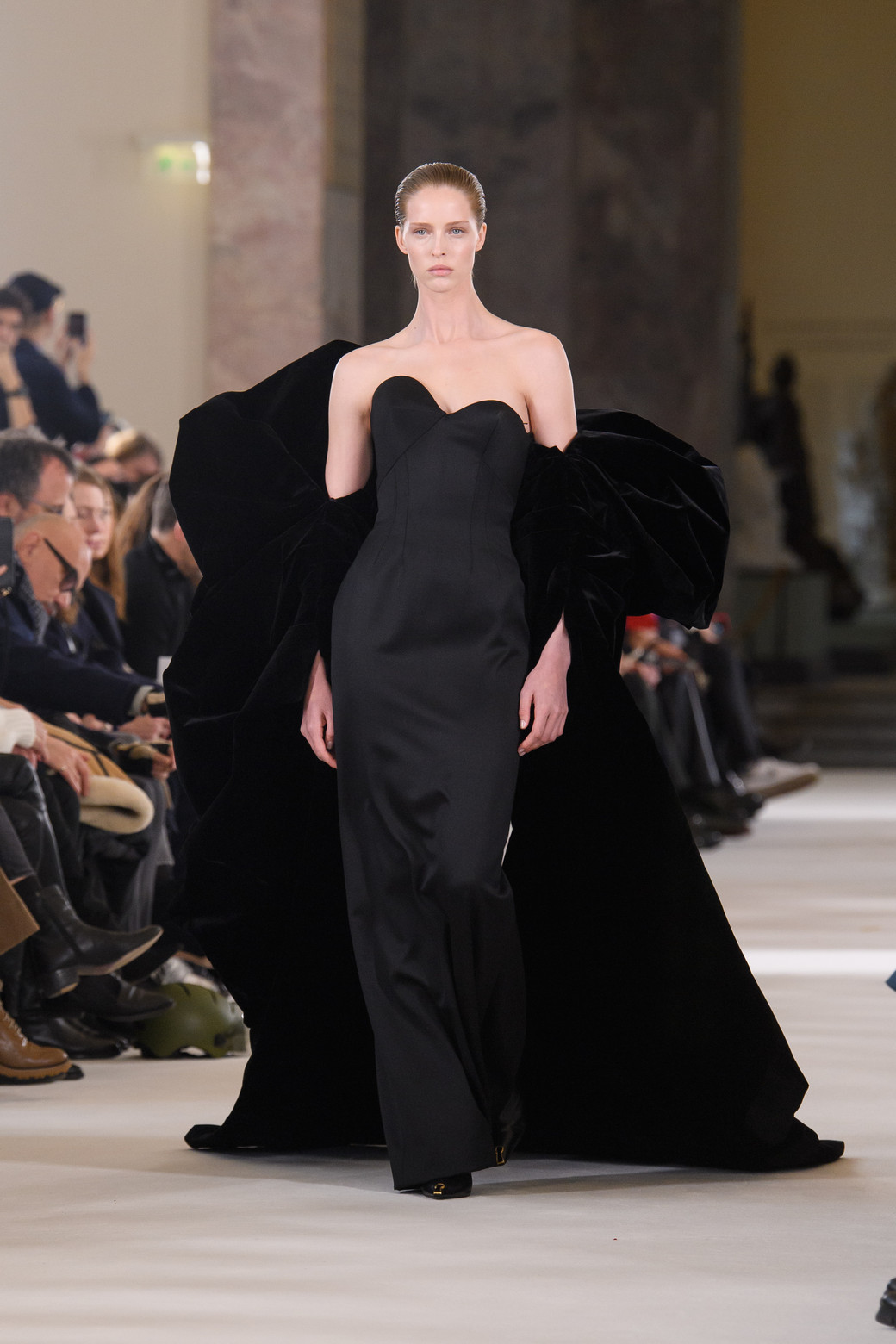 Schiaparelli Haute Couture, Spring Summer 2023