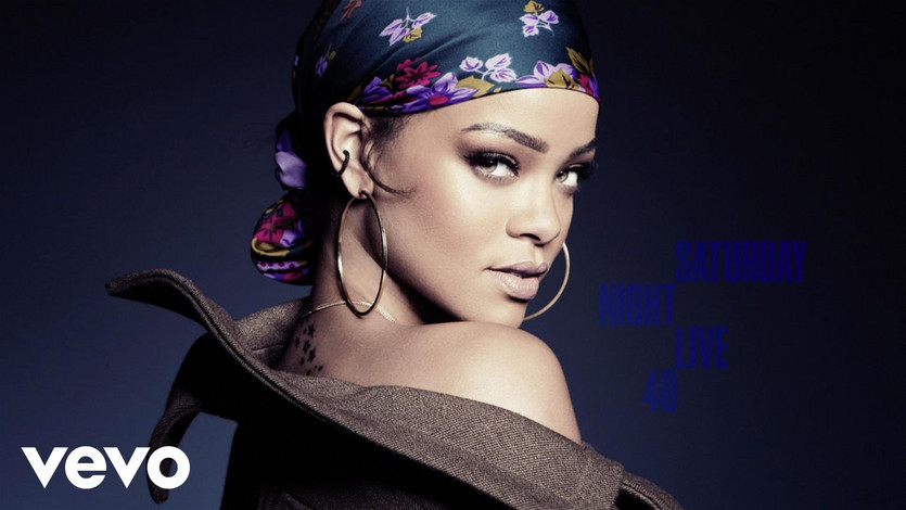 Rihanna - Bitch Better Have My Money (Live on SNL)