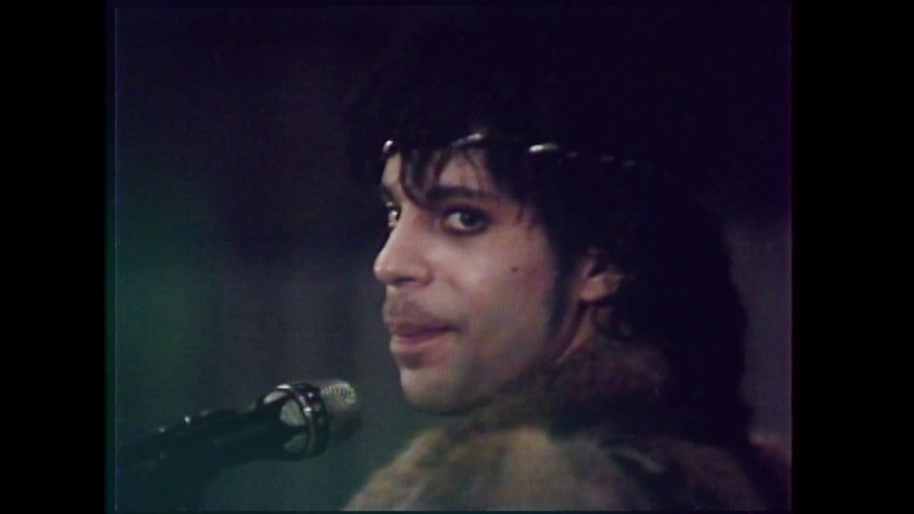 Prince - Nothing Compares 2 U [OFFICIAL VIDEO]